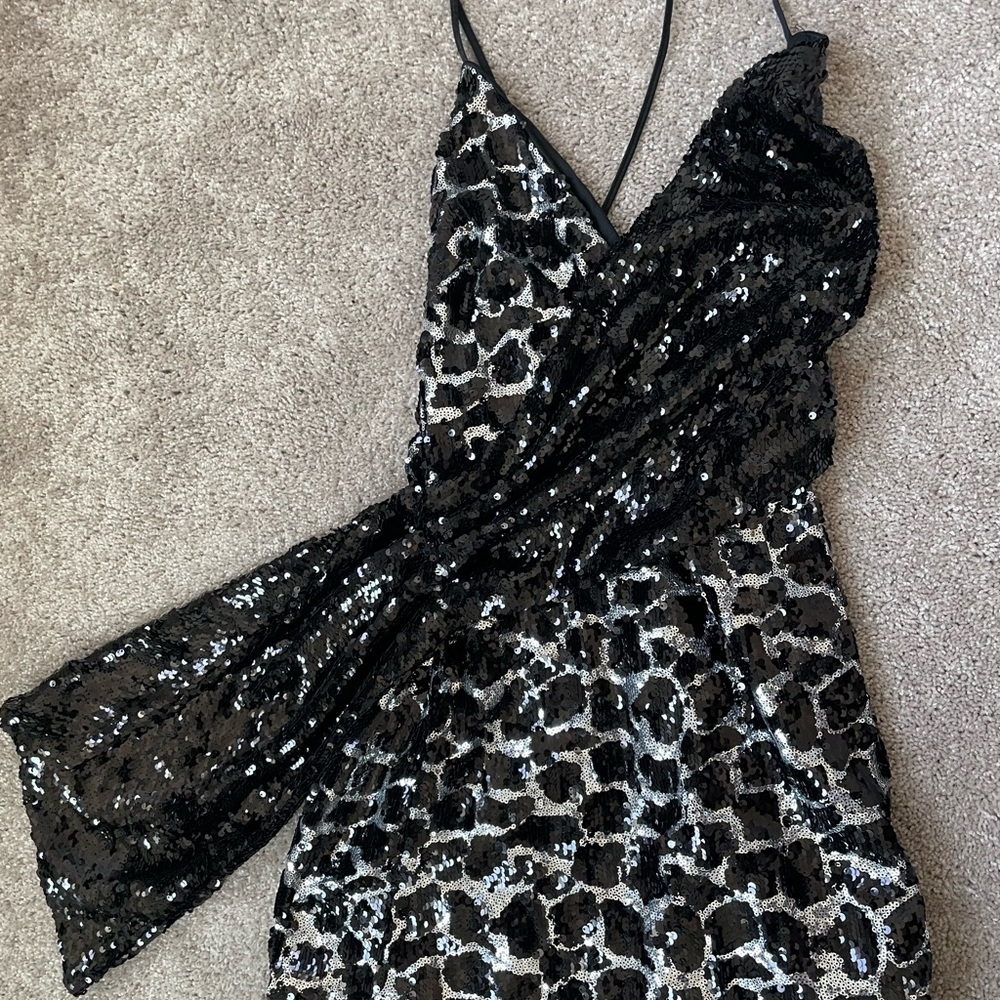 NBD DRESS - Picture 3 of 6